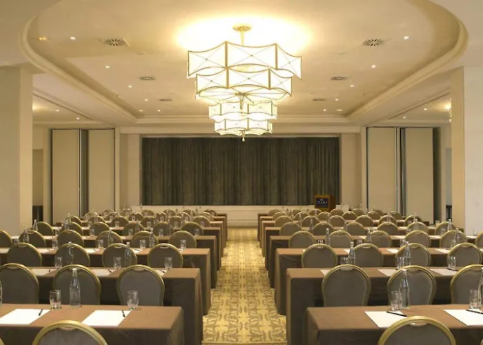 Intercontinental Chantilly Chateau Mont Royal By Ihg